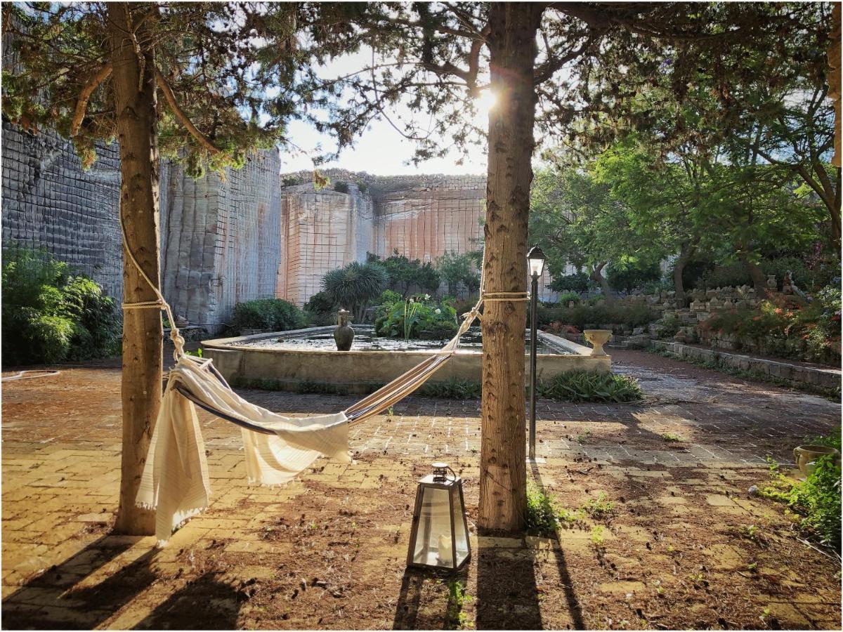 ファヴィニャーナGiardino Dell'Impossibile Di Antonino Campoアパートメント エクステリア 写真